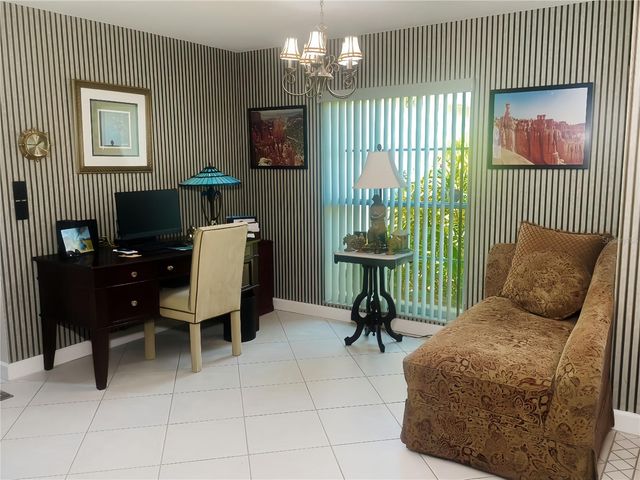7225 8TH AVENUE LOOP W, Bradenton, FL 34209