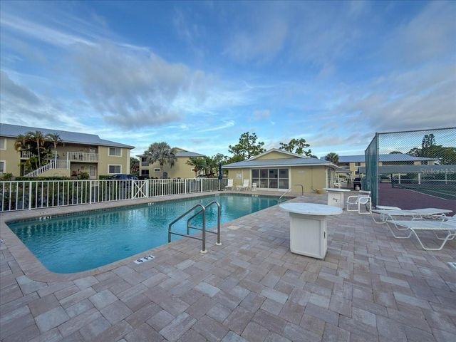 6600 GASPARILLA PINES BOULEVARD 107, Englewood, FL 34224