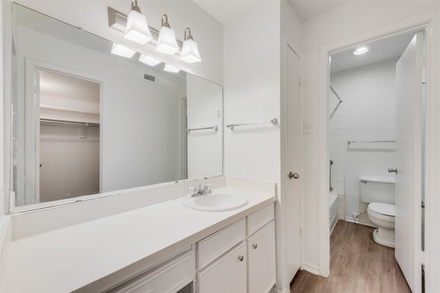 10552 High Hollows Drive 134, Dallas, TX 75230