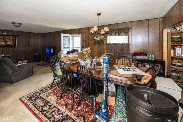 16 Allen Lane, Greenfield, IN 46140