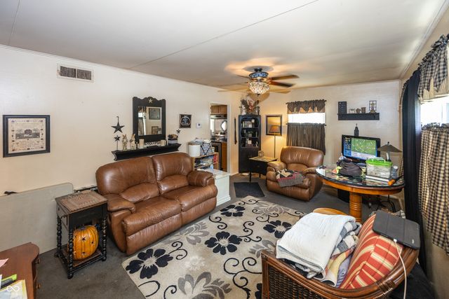 16 Allen Lane, Greenfield, IN 46140