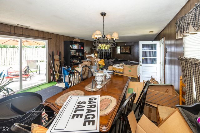 16 Allen Lane, Greenfield, IN 46140