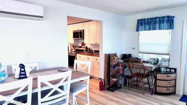 5519 Sir Walter WAY, North Fort Myers, FL 33917