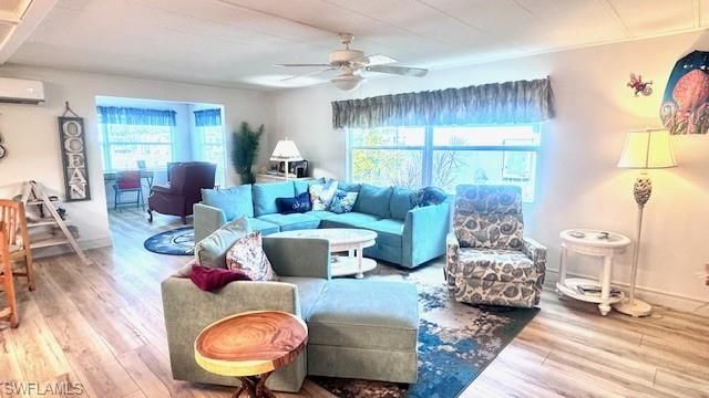 5519 Sir Walter WAY, North Fort Myers, FL 33917