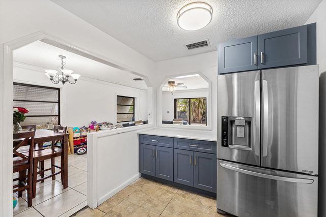 6407 Boulevard Of Champions Boulevard Of Champions, North Lauderdale, FL 33068