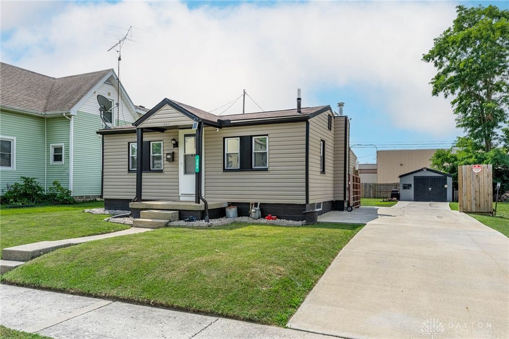203 W Spring Street, Eaton, OH 45320