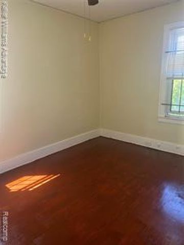 8625 Dexter Ave, Detroit, MI 48206