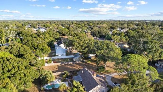 8715 MAYFLOWER ROAD, Tampa, FL 33615