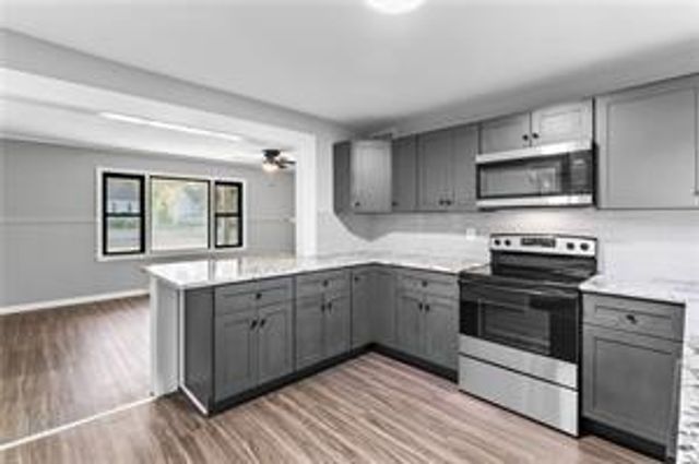 1113 E Cedar Street, Olathe, KS 66061