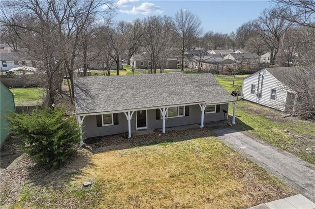 1113 E Cedar Street, Olathe, KS 66061