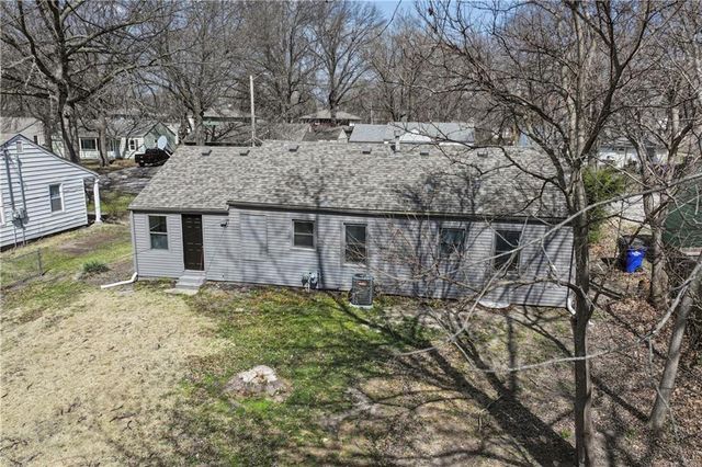 1113 E Cedar Street, Olathe, KS 66061