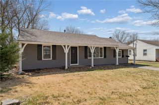 1113 E Cedar Street, Olathe, KS 66061