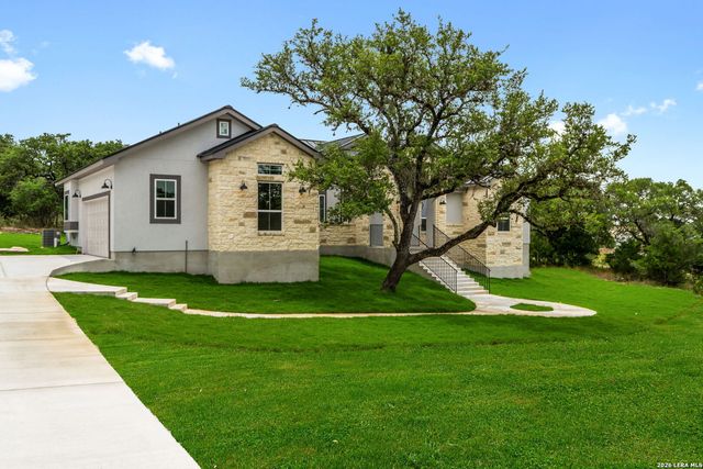 2440 Triple Peak, Canyon Lake, TX 78133