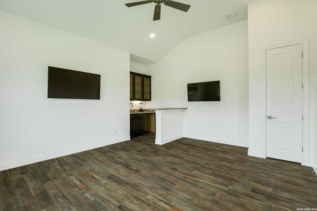 2440 Triple Peak, Canyon Lake, TX 78133