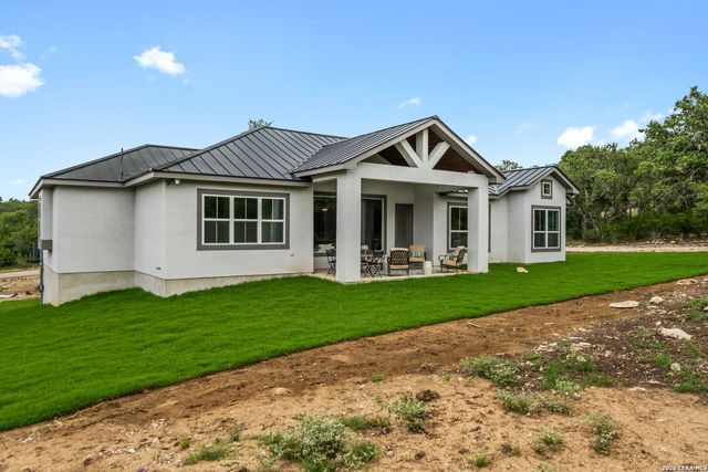 2440 Triple Peak, Canyon Lake, TX 78133