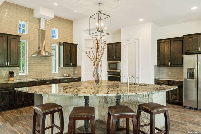 2440 Triple Peak, Canyon Lake, TX 78133
