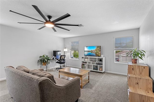 5693 ALENLON WAY, Mount Dora, FL 32757
