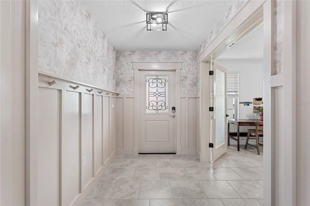 5693 ALENLON WAY, Mount Dora, FL 32757