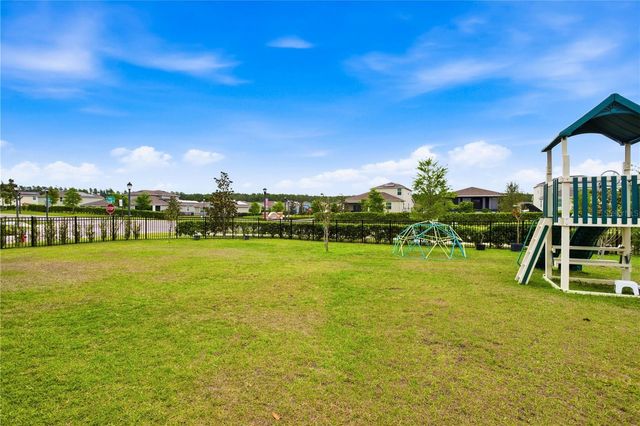 5693 ALENLON WAY, Mount Dora, FL 32757
