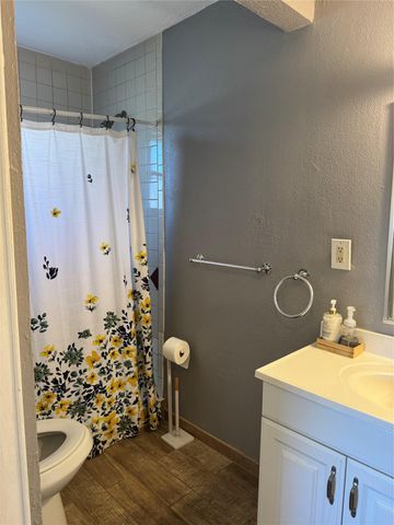 5300 W Highway 290 Highway, Dripping Springs, TX 78620