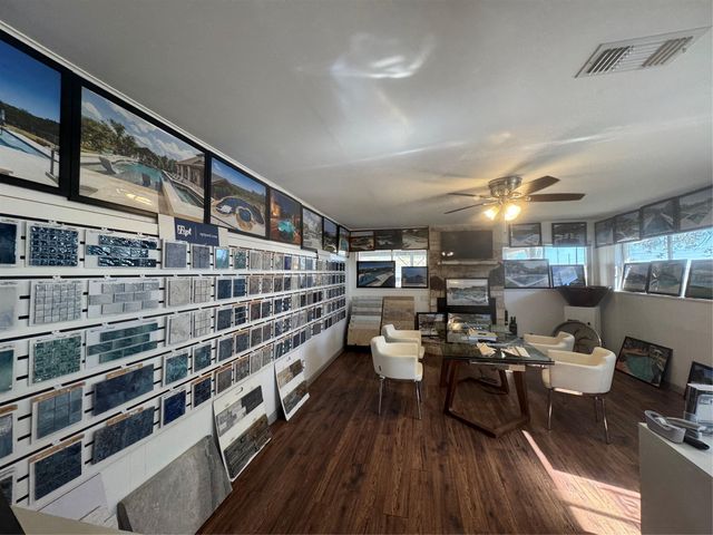 5300 W Highway 290 Highway, Dripping Springs, TX 78620