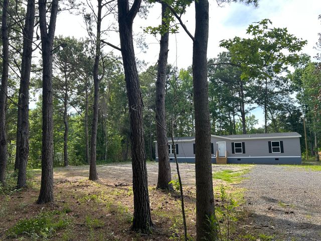 610 Rabbitpatch Lane, Saint Stephen, SC 29479
