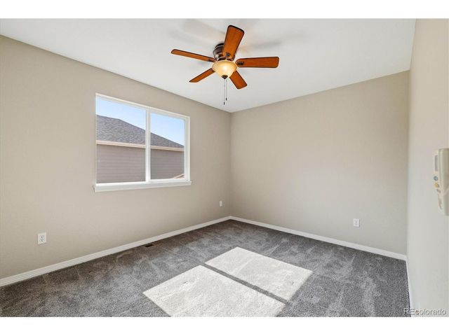 5507 Mustang Dr, Longmont, CO 80504