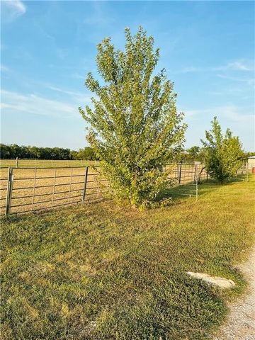 1481 135th Street, Redfield, KS 66769