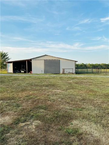 1481 135th Street, Redfield, KS 66769