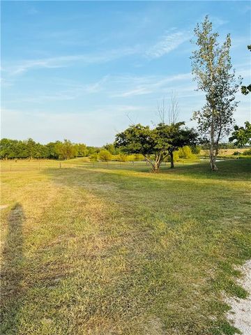 1481 135th Street, Redfield, KS 66769