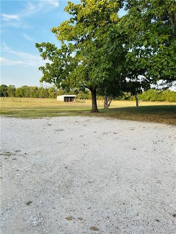 1481 135th Street, Redfield, KS 66769