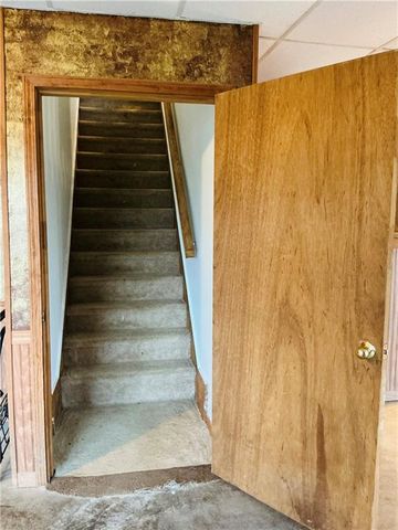 1481 135th Street, Redfield, KS 66769