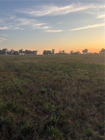 1481 135th Street, Redfield, KS 66769