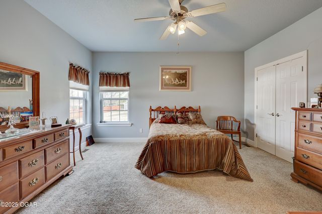 1021 Copper Oaks Drive, Carl Junction, MO 64834