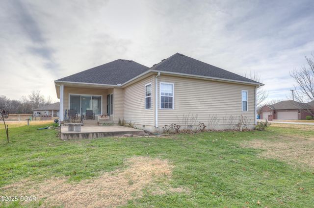 1021 Copper Oaks Drive, Carl Junction, MO 64834