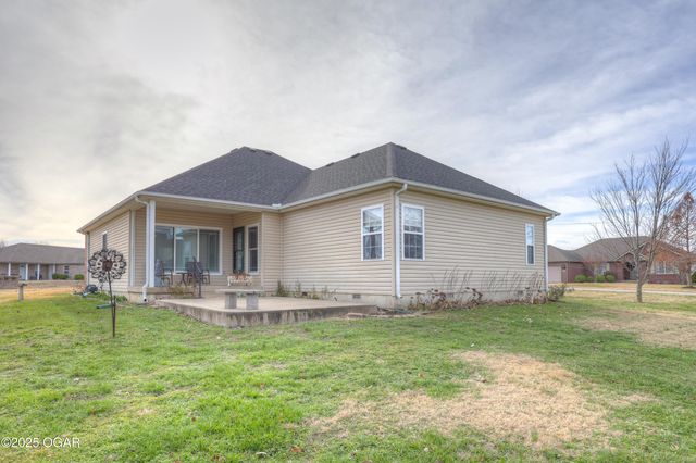 1021 Copper Oaks Drive, Carl Junction, MO 64834