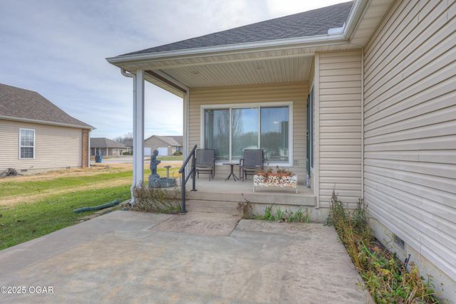 1021 Copper Oaks Drive, Carl Junction, MO 64834