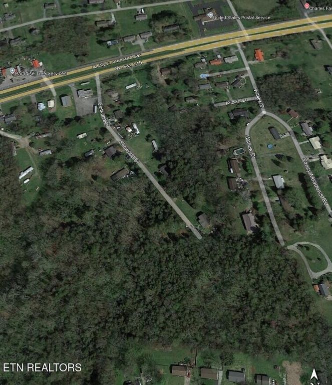 lots 13-16 Elm St, Strawberry Plains, TN 37871