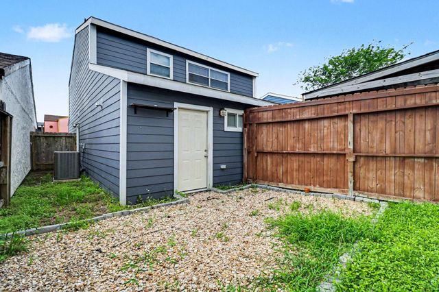 10262 Rockcrest Drive, Houston, TX 77041