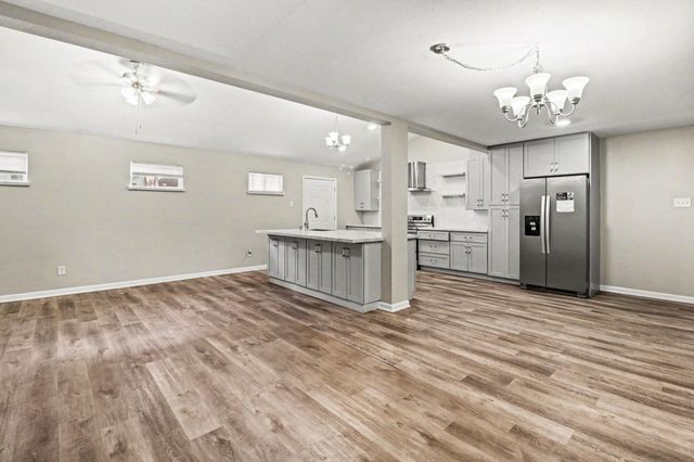 10262 Rockcrest Drive, Houston, TX 77041