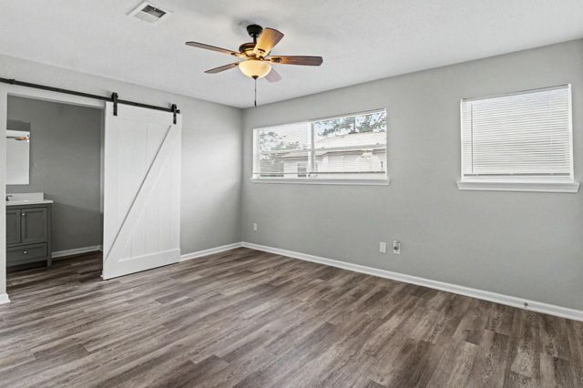 10262 Rockcrest Drive, Houston, TX 77041