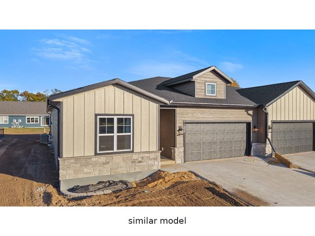 110 Hill Row, Portage, WI 53901