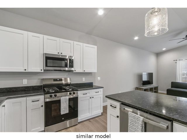 110 Hill Row, Portage, WI 53901