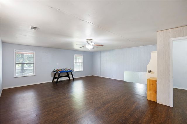 1375 Pine Hill Road, Dover, AR 72837