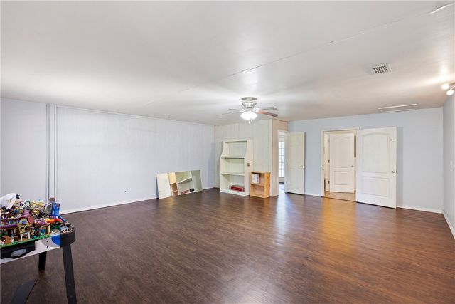 1375 Pine Hill Road, Dover, AR 72837