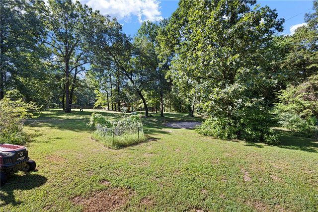 1375 Pine Hill Road, Dover, AR 72837