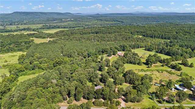 1375 Pine Hill Road, Dover, AR 72837