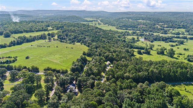 1375 Pine Hill Road, Dover, AR 72837