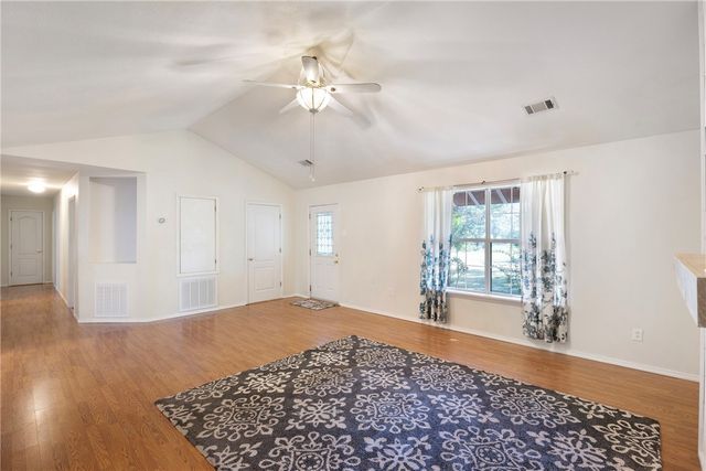 1375 Pine Hill Road, Dover, AR 72837