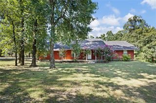 1375 Pine Hill Road, Dover, AR 72837
